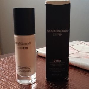 bareMinerals Makeup - BareMinerals Barepro IVORY 02 24hr SPF20 bareMinerals Makeup - BareMinerals Barepro IVORY 02 24hr SPF20